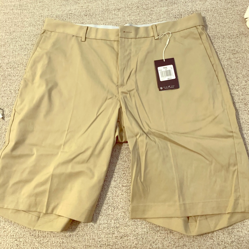Men’s flex golf shorts